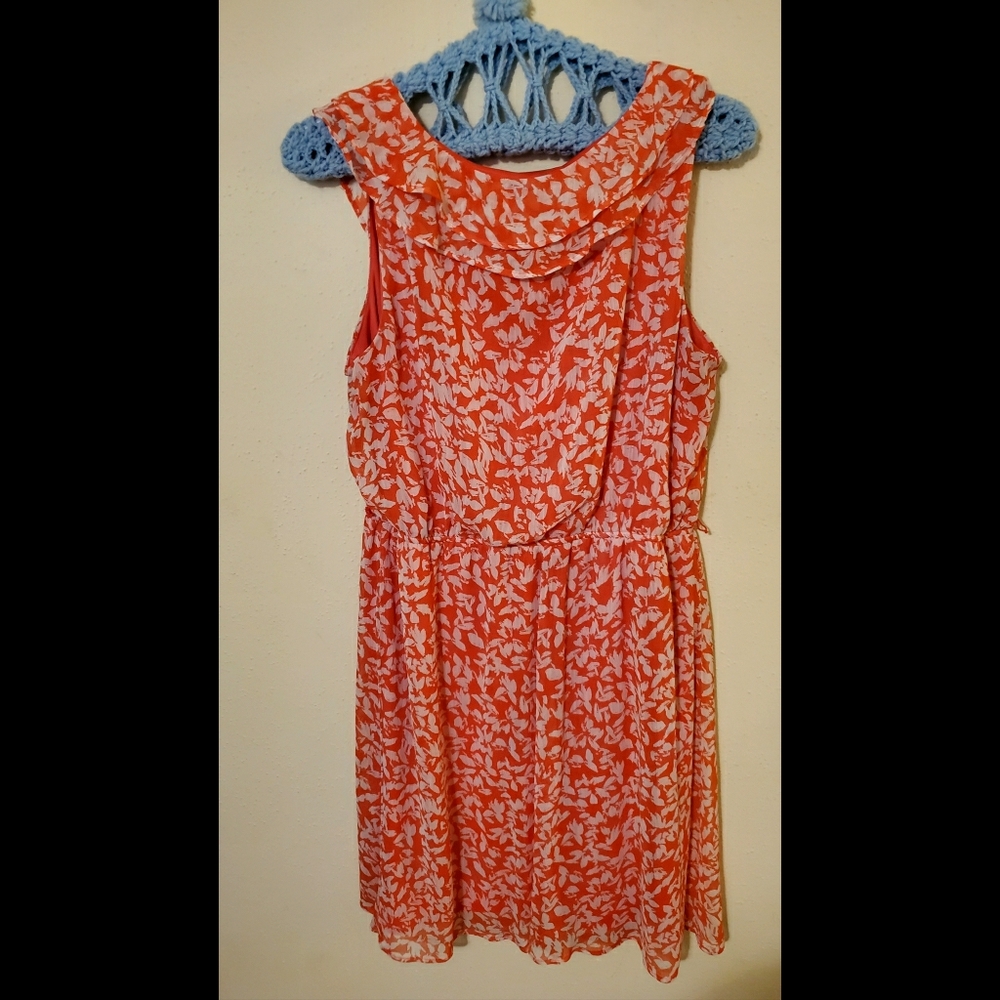 Summer / Spring Dress - Picture 3 of 3